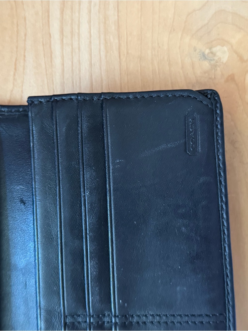 Coach Signature Canvas Wallet in Black and Tan with Turnlock - Picture 4 of 6